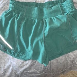 green lulu lemon hotty hot shorts
